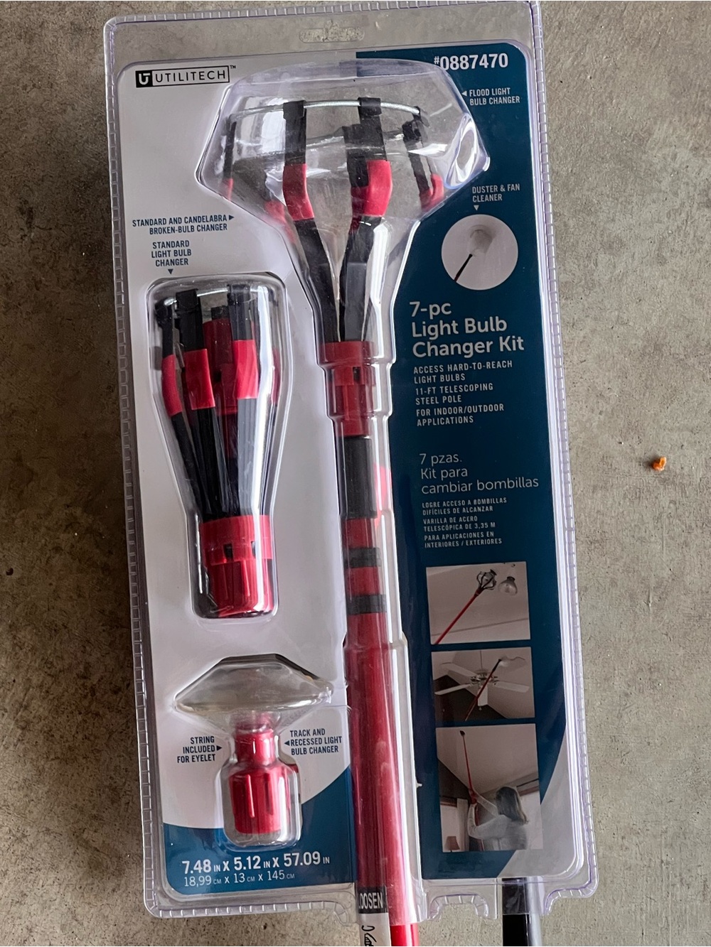 7-Pc Light Bulb Charger Kit - Red and Black